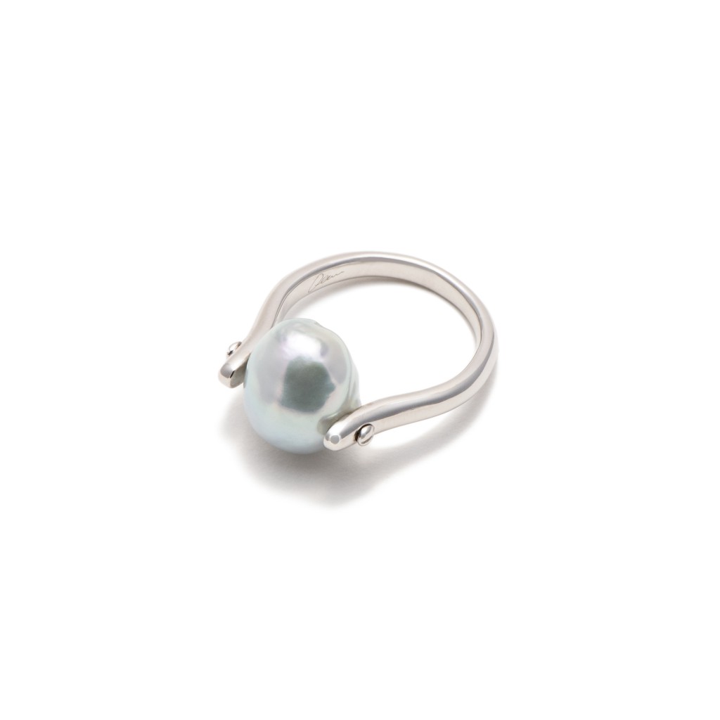 dilemma ring/baroque pearl