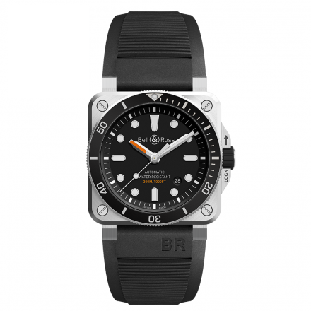 BR03-92-Diver-585x1050-440x440