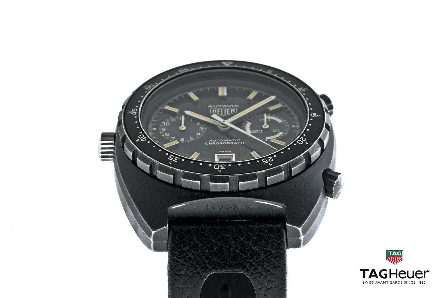 heuer-autavia-113603-black-pvd_126_4