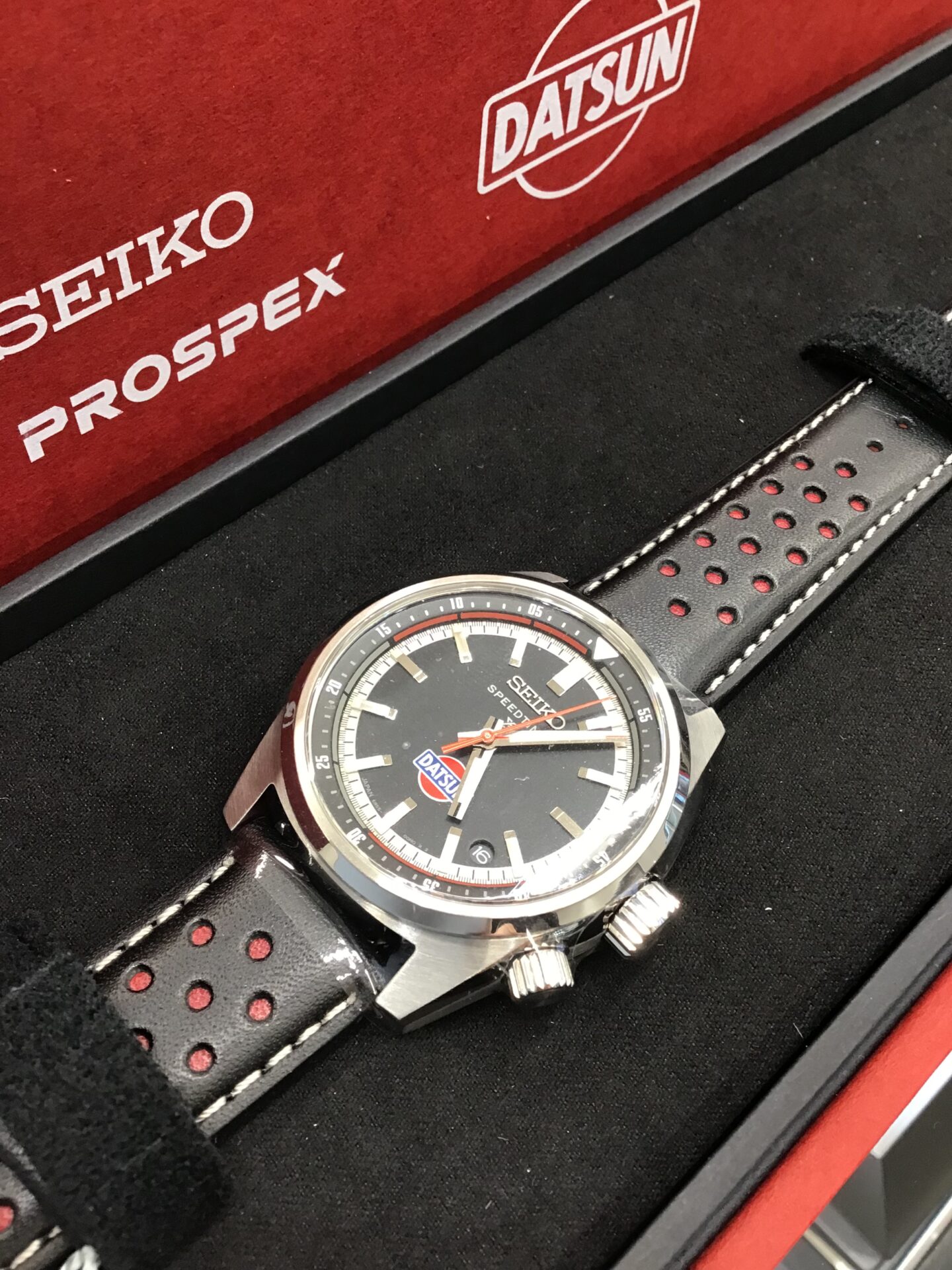 SEIKO PROSPEX DATSUN 240Z Limited Edition 奇跡の再入荷！