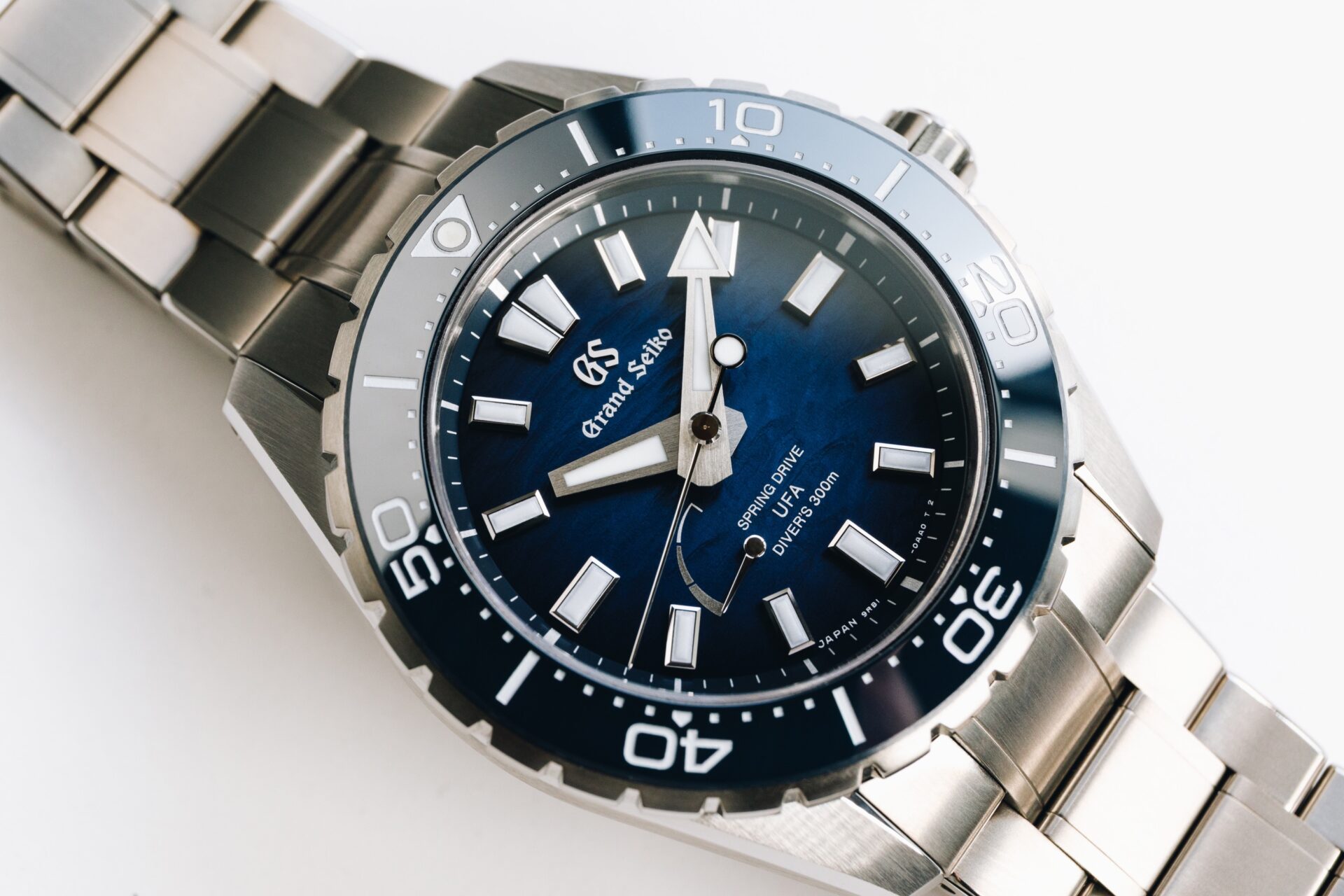 グランドセイコー最新作 SLGB023「Ushio 300 Diver（U.F.A.搭載）」を紹介